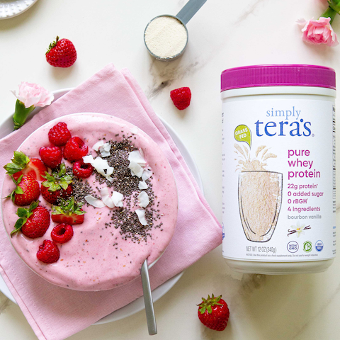 breast cancer awareness month smoothie bowl – simplyteras