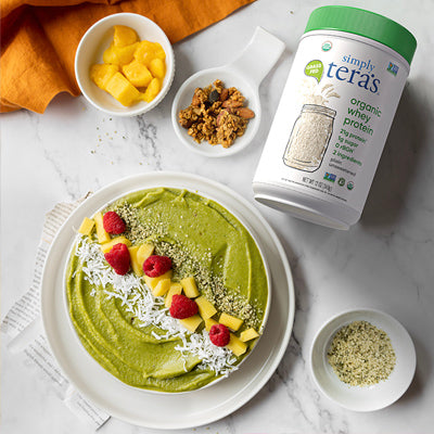 new year new glow protein smoothie bowl